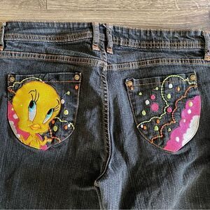 𝅺VINTAGE Tweety Bird bootcut jeans size 11